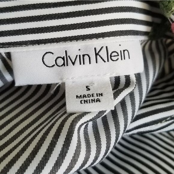 Calvin Klein Floral Embroidered  Button Up Blouse - Picture 9 of 14